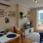 Bright And Cozy Penthouse 8' From Calle Larios Appartement Málaga